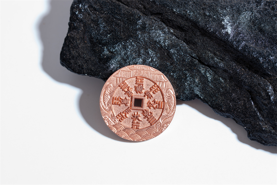 山鬼(龙纹刻花3厘米铜版)qy501090850